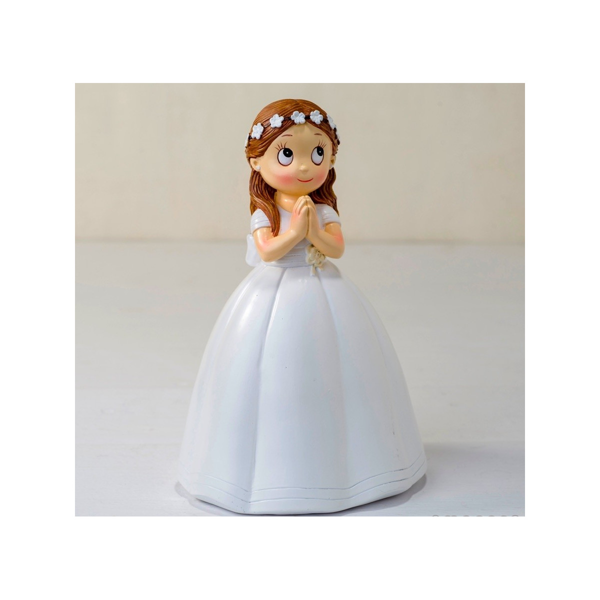 Figura comunione bambina vestito lungo e corona